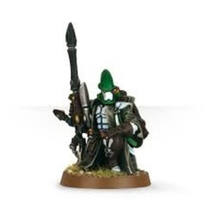 Eldar Ranger Kneeling Observing
