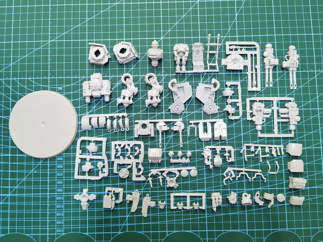 Space Marines Primaris Invictor Tactical Warsuit - Image 2