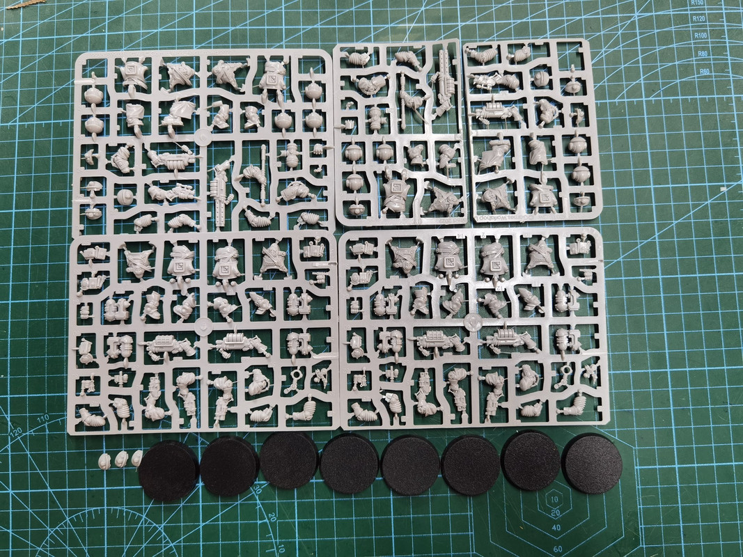 Necromunda Ironhead Squat Prospectors Gang - Image 2