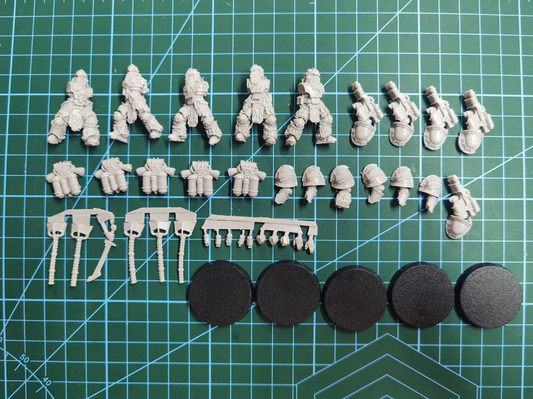 Space Marines Salamanders Legion Pyroclasts - Image 2