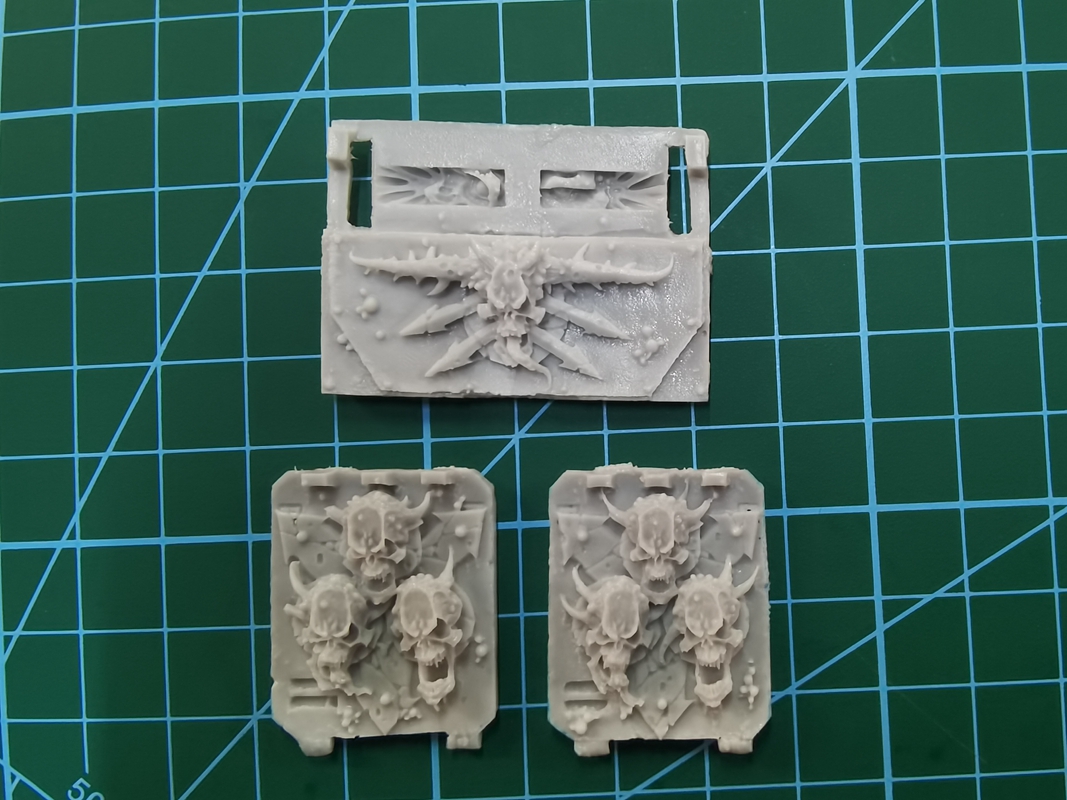 Chaos Space Marines Death Guard Rhino doors - Image 2