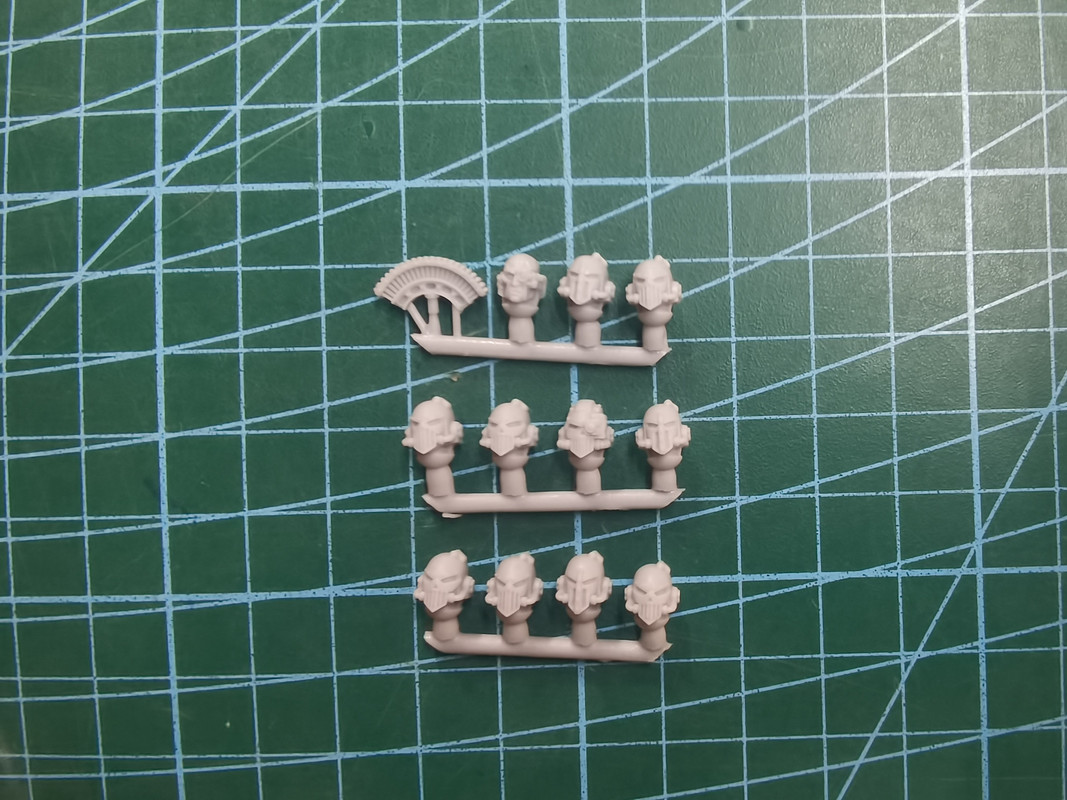 Chaos Space Marines Iron Warriors MKVI Heads - Image 2