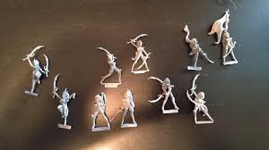 Raging Heroes Vestals Group